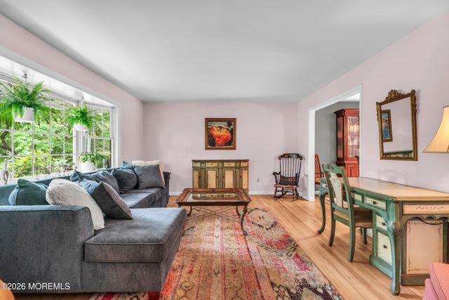 49 Turnberry Drive, Lincroft, NJ 07738