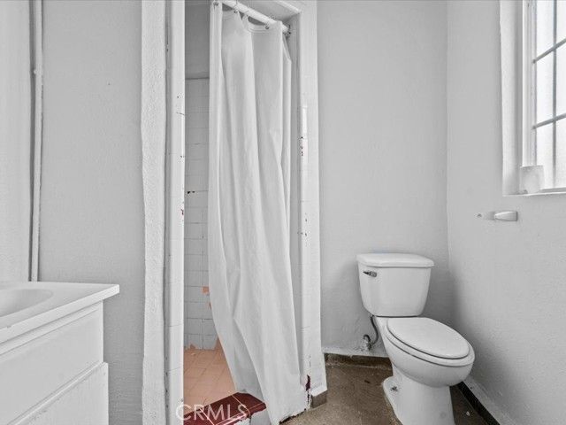 10918 S Figueroa, Los Angeles, CA 90061