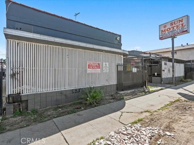10918 S Figueroa, Los Angeles, CA 90061