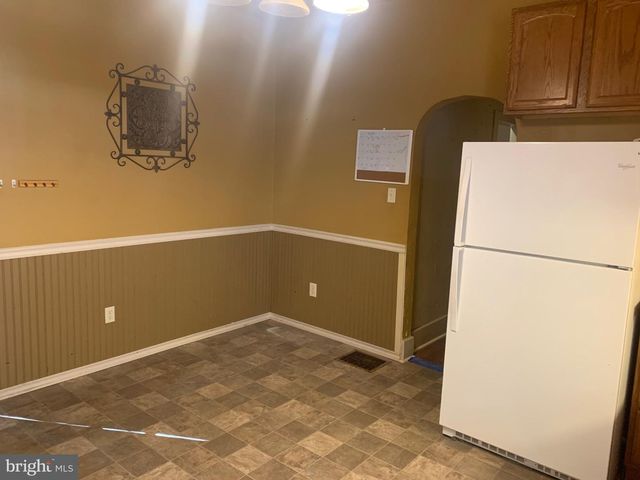 1130 SCOTLAND AVE, Chambersburg, PA 17201