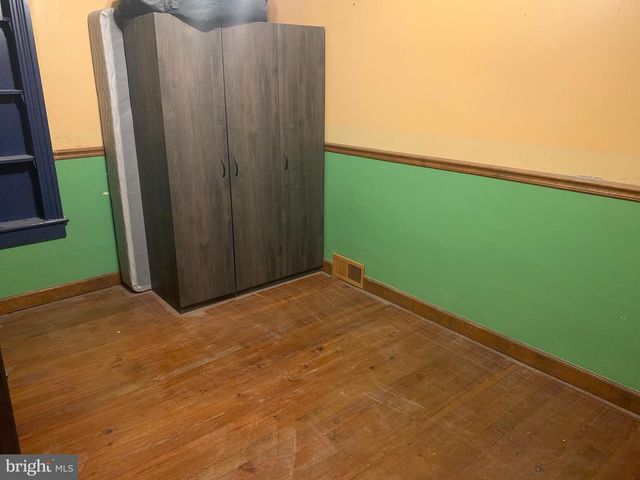 1130 SCOTLAND AVE, Chambersburg, PA 17201