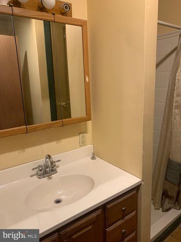 1130 SCOTLAND AVE, Chambersburg, PA 17201