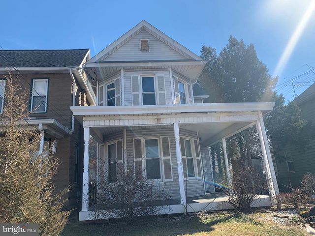 1130 SCOTLAND AVE, Chambersburg, PA 17201