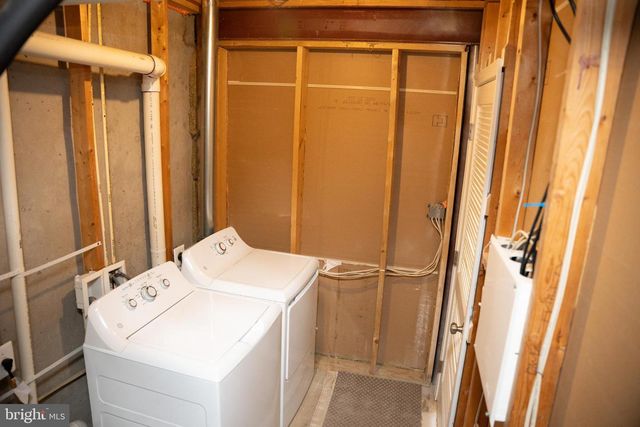 30 HUNTING CREEK LN, Stafford, VA 22556