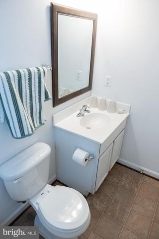 30 HUNTING CREEK LN, Stafford, VA 22556