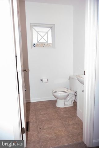 30 HUNTING CREEK LN, Stafford, VA 22556