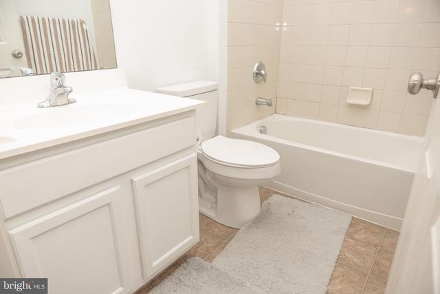 30 HUNTING CREEK LN, Stafford, VA 22556