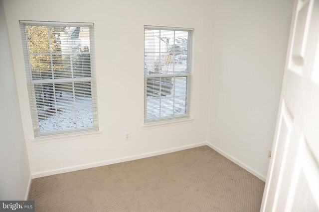 30 HUNTING CREEK LN, Stafford, VA 22556