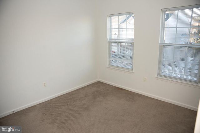 30 HUNTING CREEK LN, Stafford, VA 22556