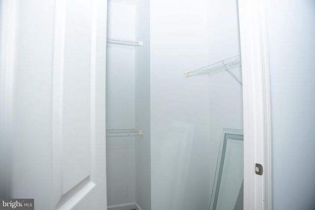 30 HUNTING CREEK LN, Stafford, VA 22556