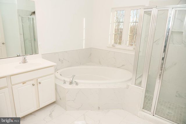 30 HUNTING CREEK LN, Stafford, VA 22556