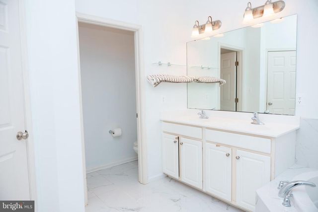 30 HUNTING CREEK LN, Stafford, VA 22556