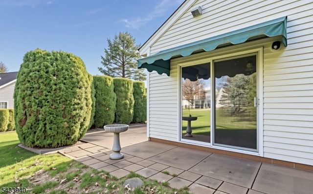 24 Stafford Ln, White Twp., NJ 07823
