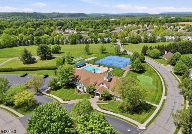 24 Stafford Ln, White Twp., NJ 07823