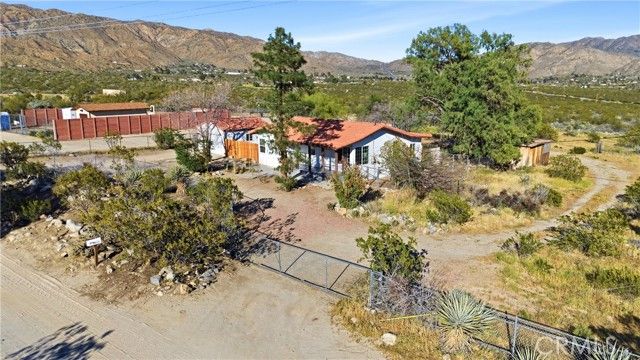 9333 Bella Vista, Morongo Valley, CA 92256