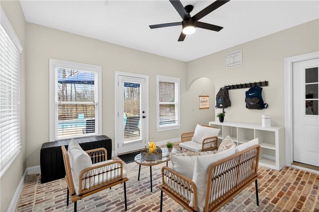 6385 Burruss Mill Road, Cumming, GA 30041