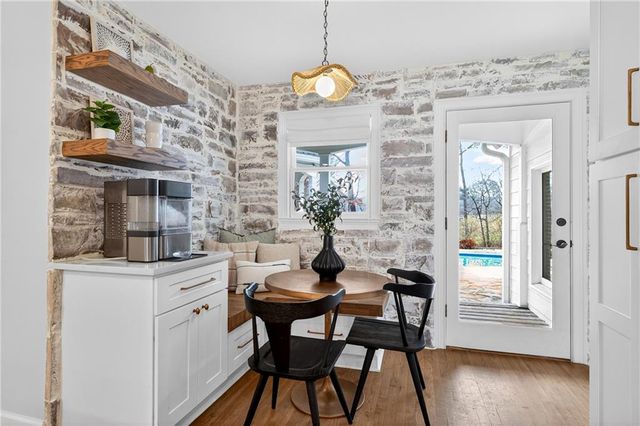 6385 Burruss Mill Road, Cumming, GA 30041