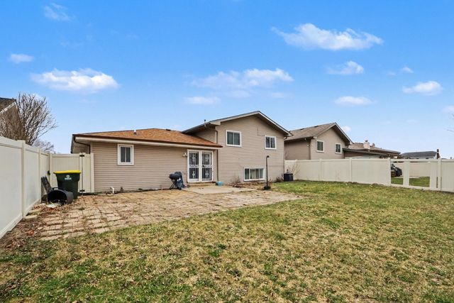 2731 201st Place, Lynwood, IL 60411