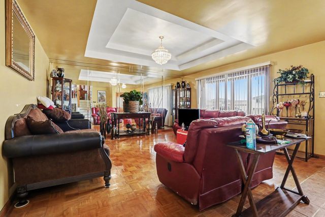 2731 201st Place, Lynwood, IL 60411