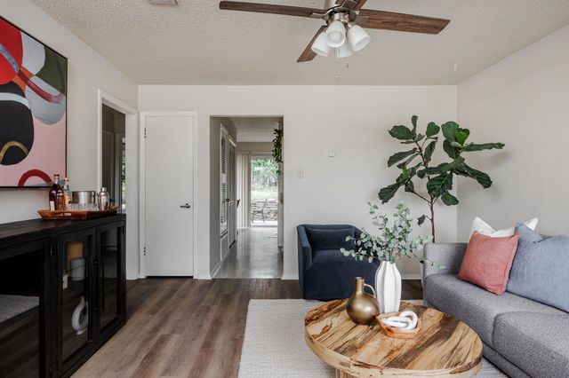 2012 Cody CT, Austin, TX 78704