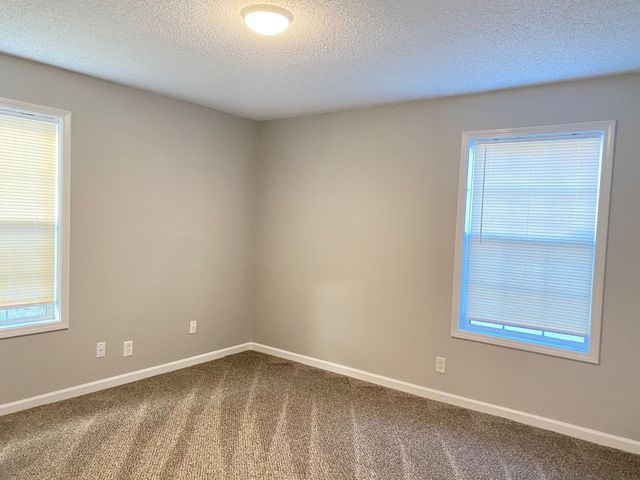 421 Alma Ln Apt G, Clarksville, TN 37043