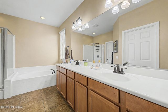 7439 S Salt Water Drive, Tucson, AZ 85757