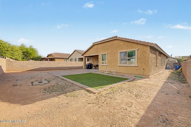 7439 S Salt Water Drive, Tucson, AZ 85757
