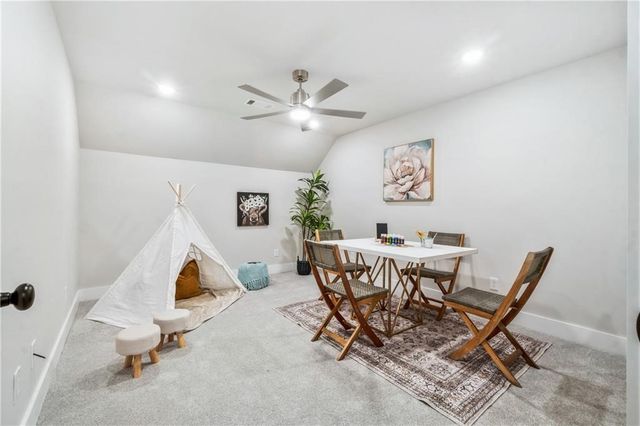 100 Jenna Lane, Gravette, AR 72764