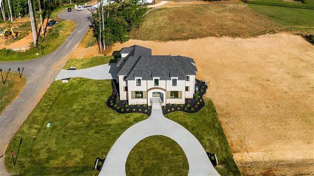 6806 Brennan Way, Oak Ridge, NC 27310