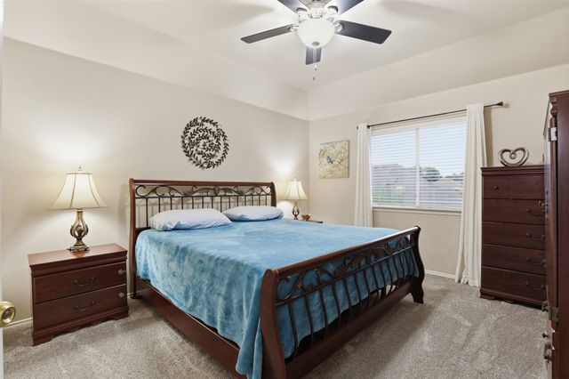 2810 Hammond Drive, Grand Prairie, TX 75052