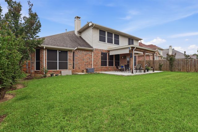 2810 Hammond Drive, Grand Prairie, TX 75052