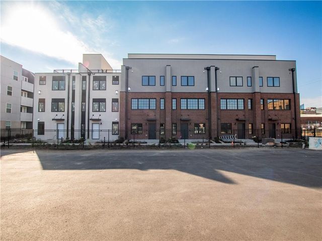 533 E 19th Street, Kansas City, MO 64108