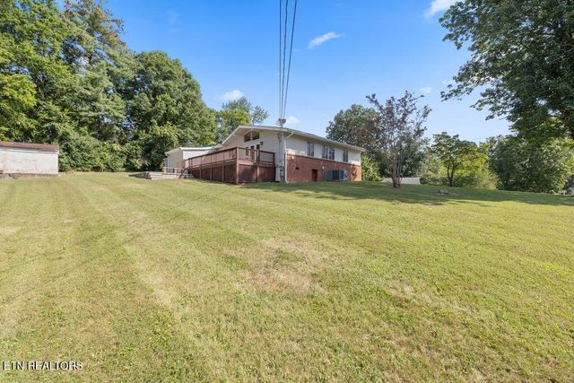 4316 NE Shangri La Drive, Knoxville, TN 37914
