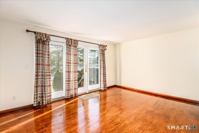 62 Old Farms Lane 62, New Milford, CT 06776