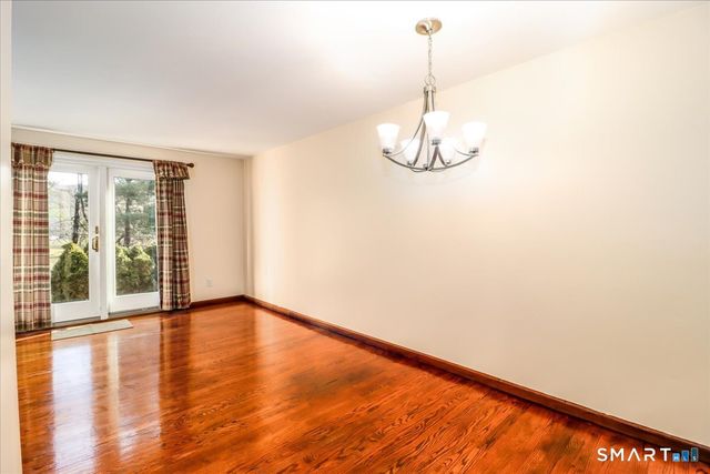 62 Old Farms Lane 62, New Milford, CT 06776