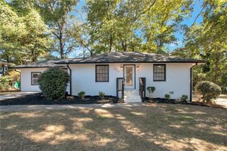2326 Mark Trail, Decatur, GA 30032
