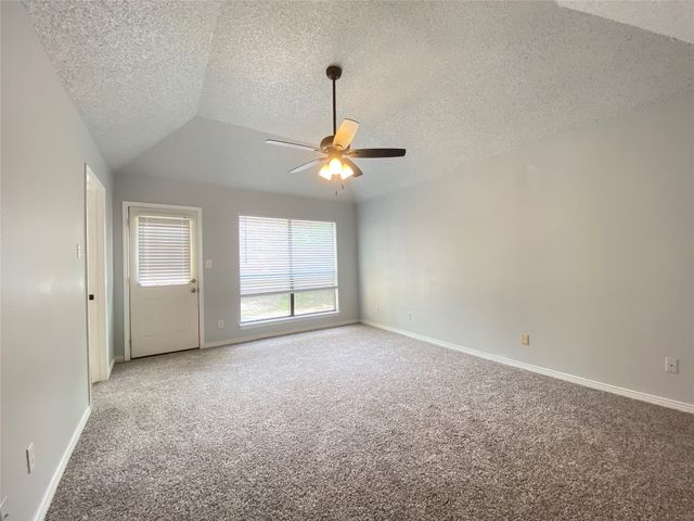 4131 Crossgate Court, Arlington, TX 76016