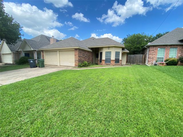 4131 Crossgate Court, Arlington, TX 76016