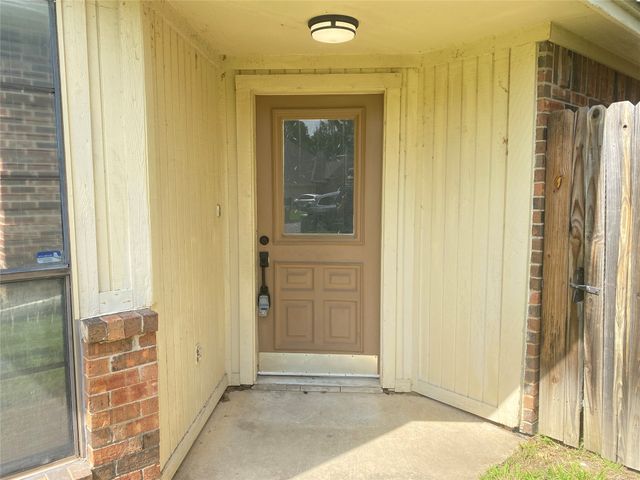4131 Crossgate Court, Arlington, TX 76016