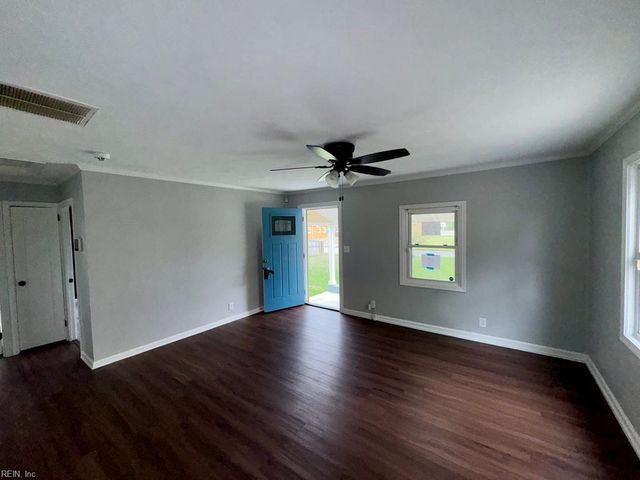552 Ashlawn DR, Norfolk, VA 23505