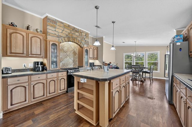 11529 Old Stoney Road, Ponder, TX 76259