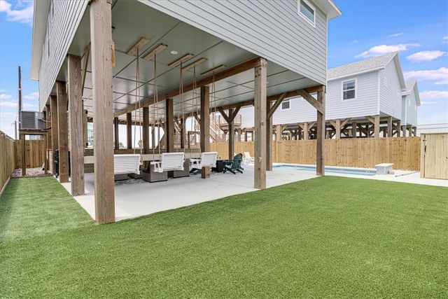 1911 Eskridge Road, Port Aransas, TX 78373