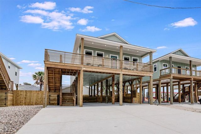 1911 Eskridge Road, Port Aransas, TX 78373