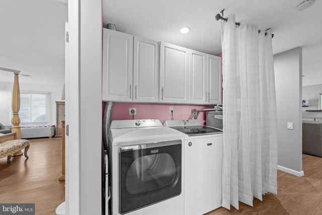 264-A GLEN RD, Monroe Township, NJ 08831