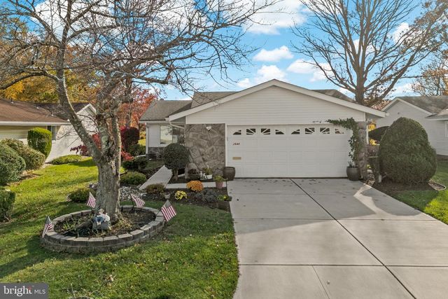 264-A GLEN RD, Monroe Township, NJ 08831