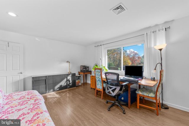 264-A GLEN RD, Monroe Township, NJ 08831