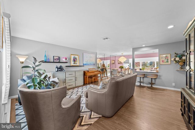 264-A GLEN RD, Monroe Township, NJ 08831