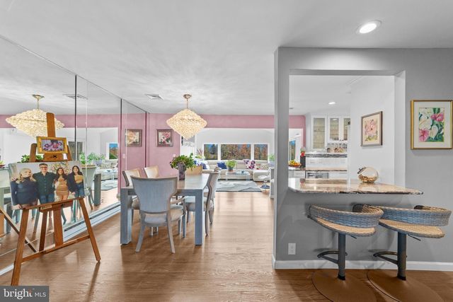 264-A GLEN RD, Monroe Township, NJ 08831