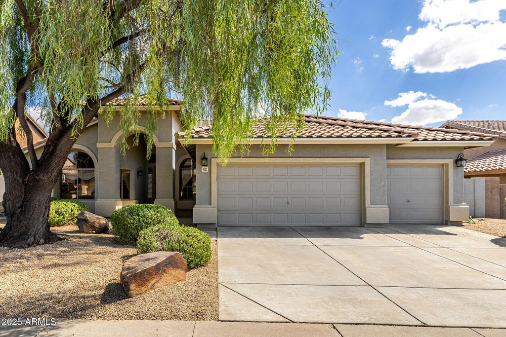 5023 E Barwick Drive, Cave Creek, AZ 85331