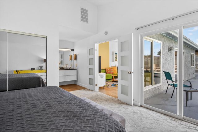 826 Arroyo Vista Drive, Palm Springs, CA 92264